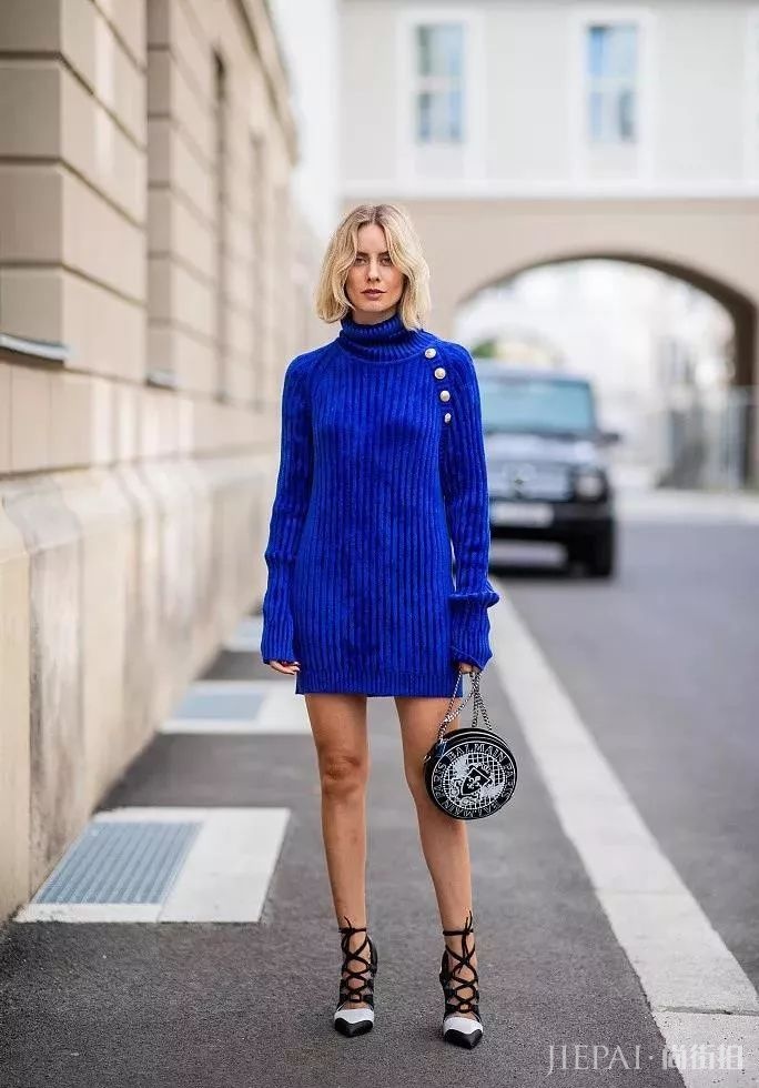 毛衣裙搭配，让你在冬天穿得又痩又高！