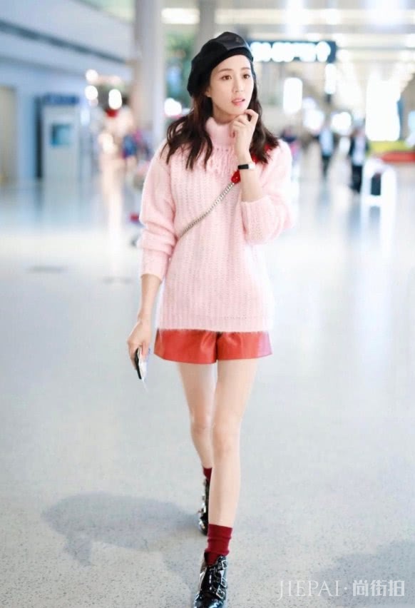 张钧甯的黄裙子,衣服普通加脸很美!