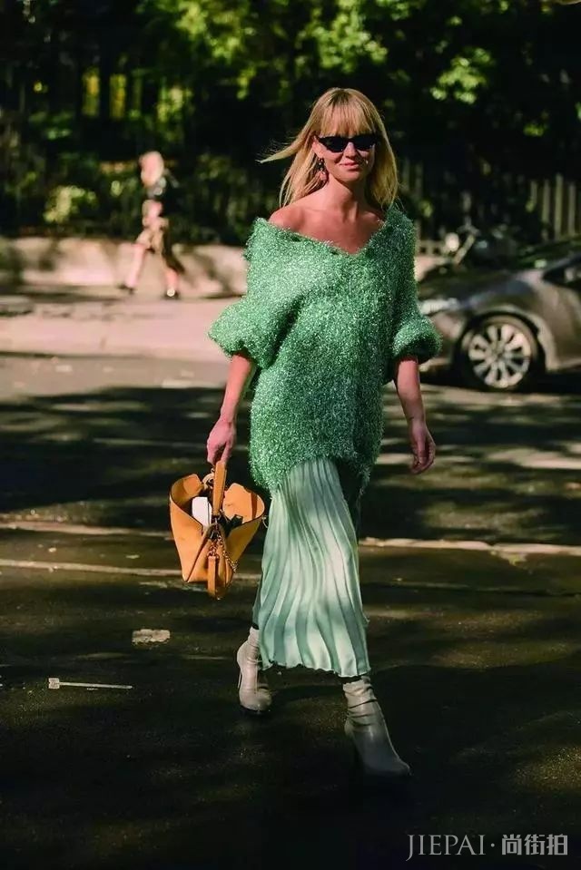 又硬又冷的冬天，你却偏偏又仙又暖