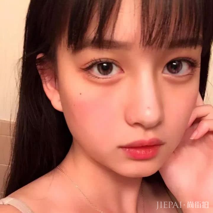 究竟长了一张怎样无法无天的脸才能收获5w+的点赞?