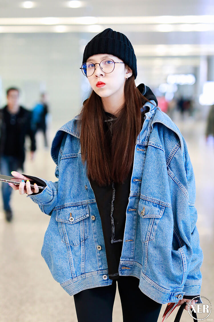 宋妍霏1米8大长腿,穿条打底裤就敢出门!