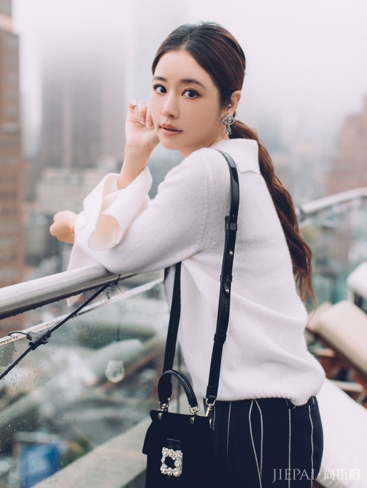 第一次见林心如的头发绑头发,头发有弹性的?