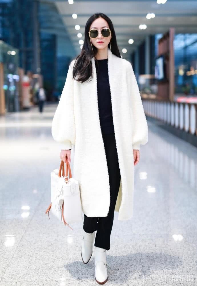 韩雪又美出新高度！一般人不敢这样穿