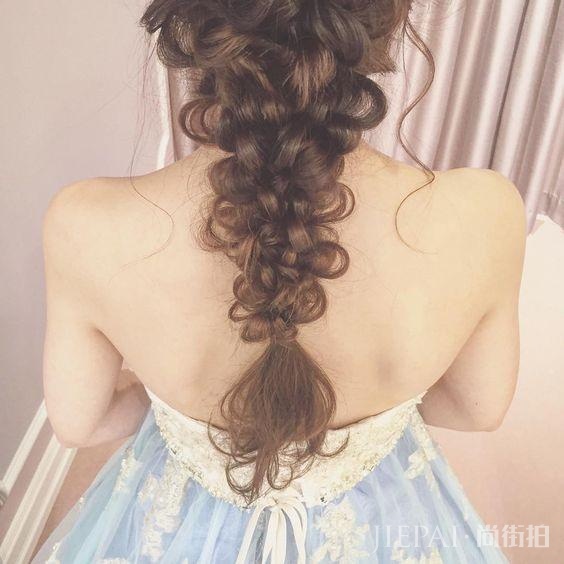 婚礼发型锁定款！10款人气的垂坠感发型介绍！