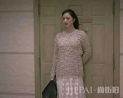 蒋欣减肥成功瘦成巴掌脸，换个发型美到认不出来！