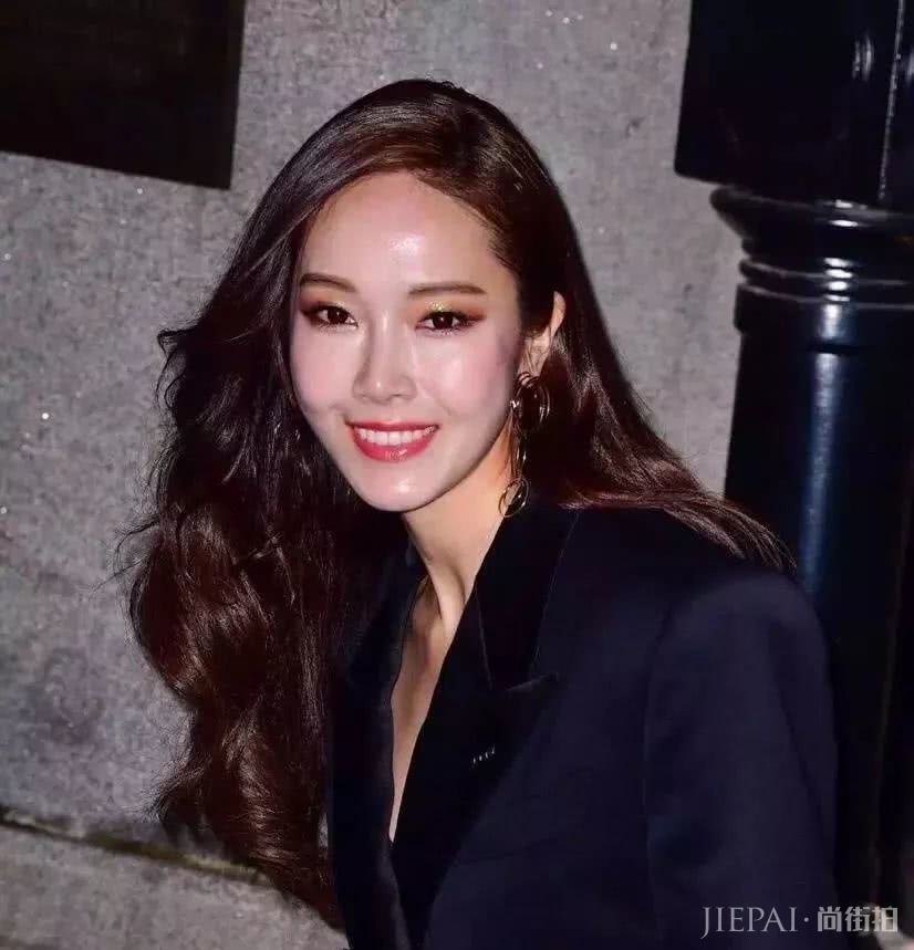 为何妆后的你就像一个挂满了面粉的妖怪,散发着一股“廉价感”?