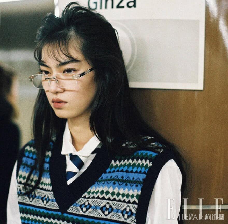 江原美希凭高级颜值圈粉无数,被称为女版小栗旬