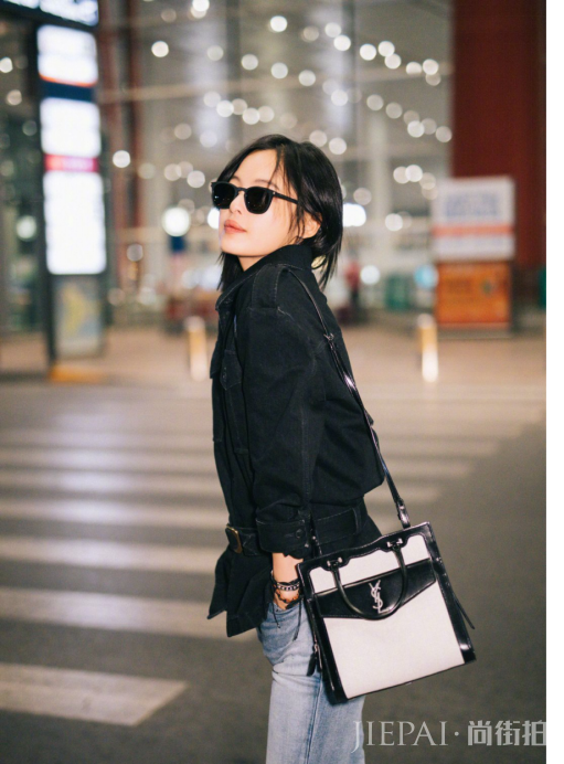 辛芷蕾新发型惊艳了,显小10岁都不止