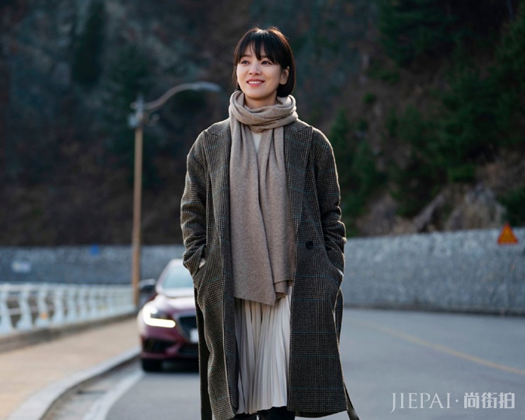 宋慧乔杂志封面美回了初恋，颜粉又一次被秒到了！