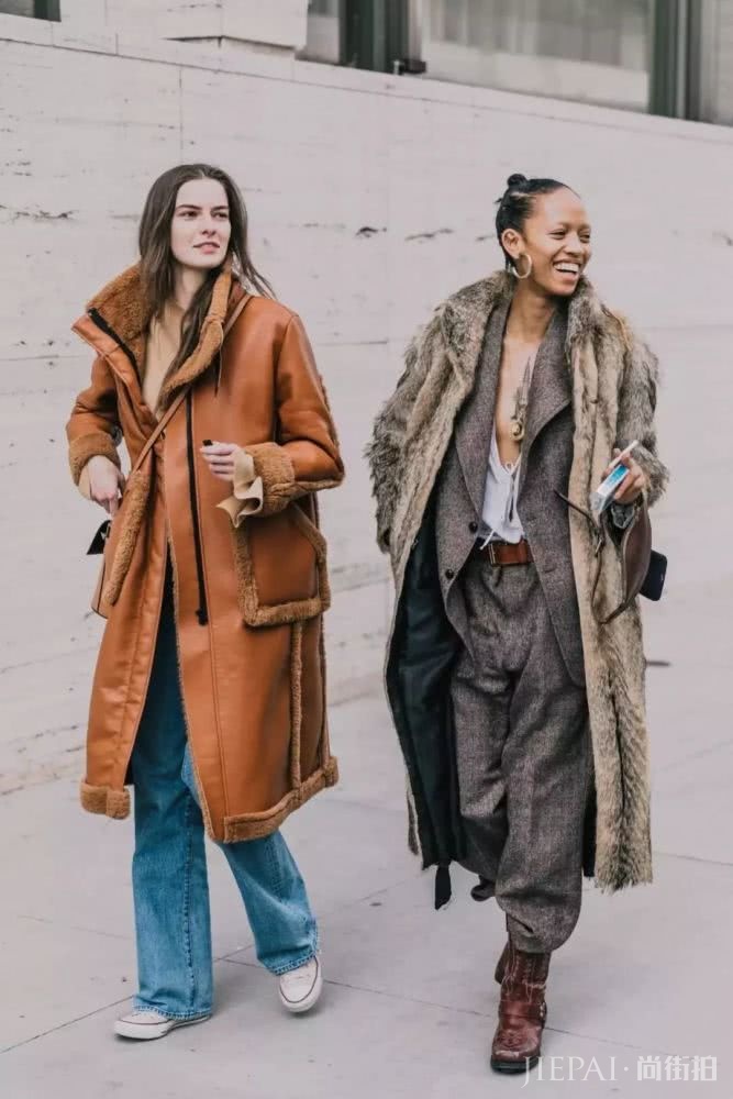 上班的第一天,看欧美街拍“盘”新衣