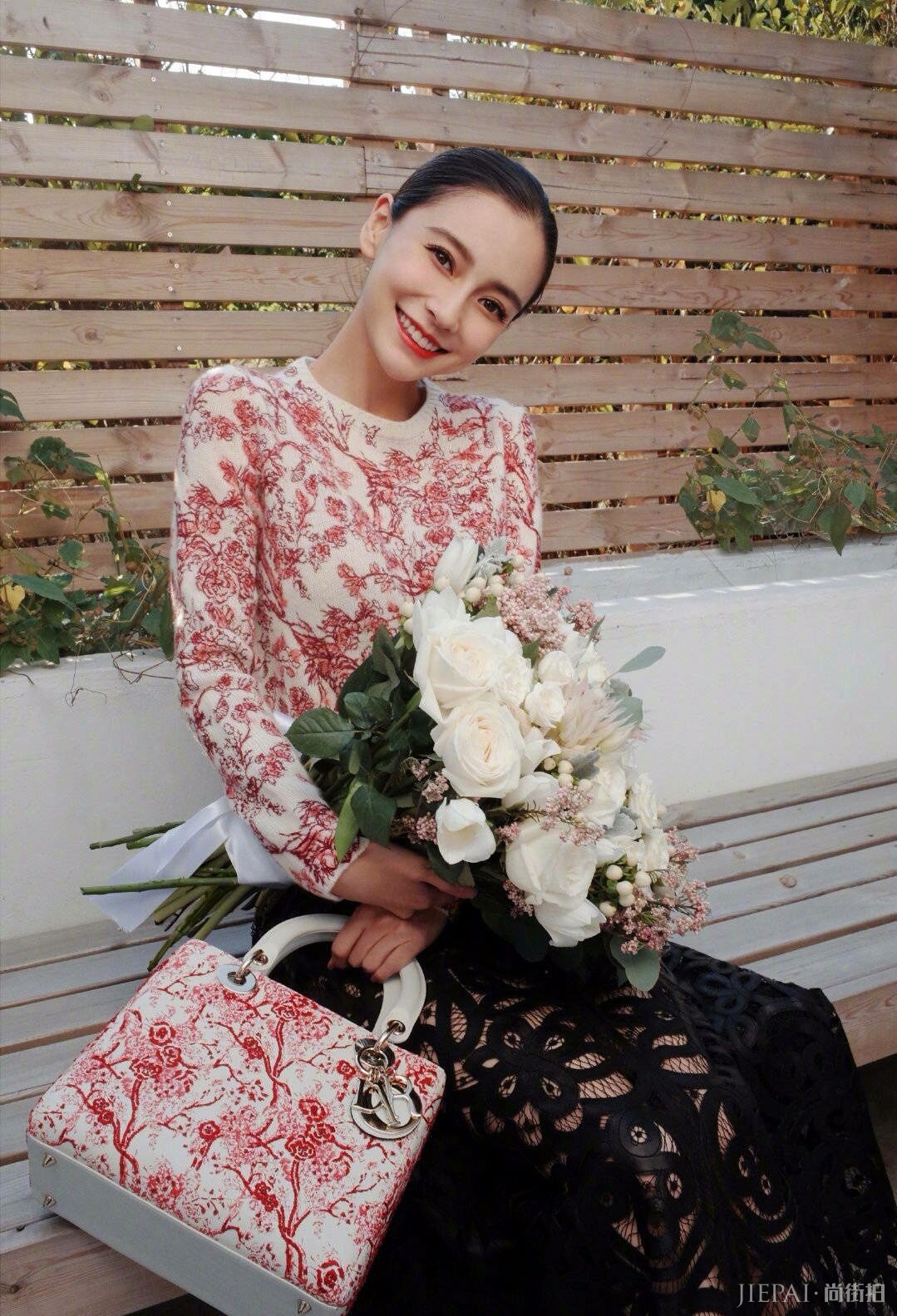 杨颖锁骨精可不是白说的!