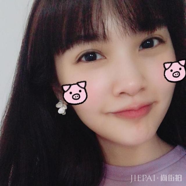 杨丞琳美照连发撒福利,嘴巴有够性感,国际范!