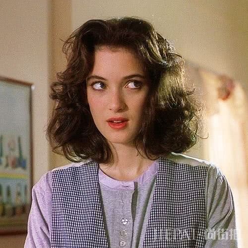 人人都知道Winona ryder的美,但她的美貌从不是武器