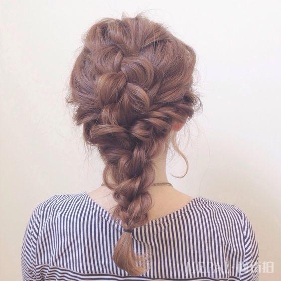 婚礼发型锁定款！10款人气的垂坠感发型介绍！