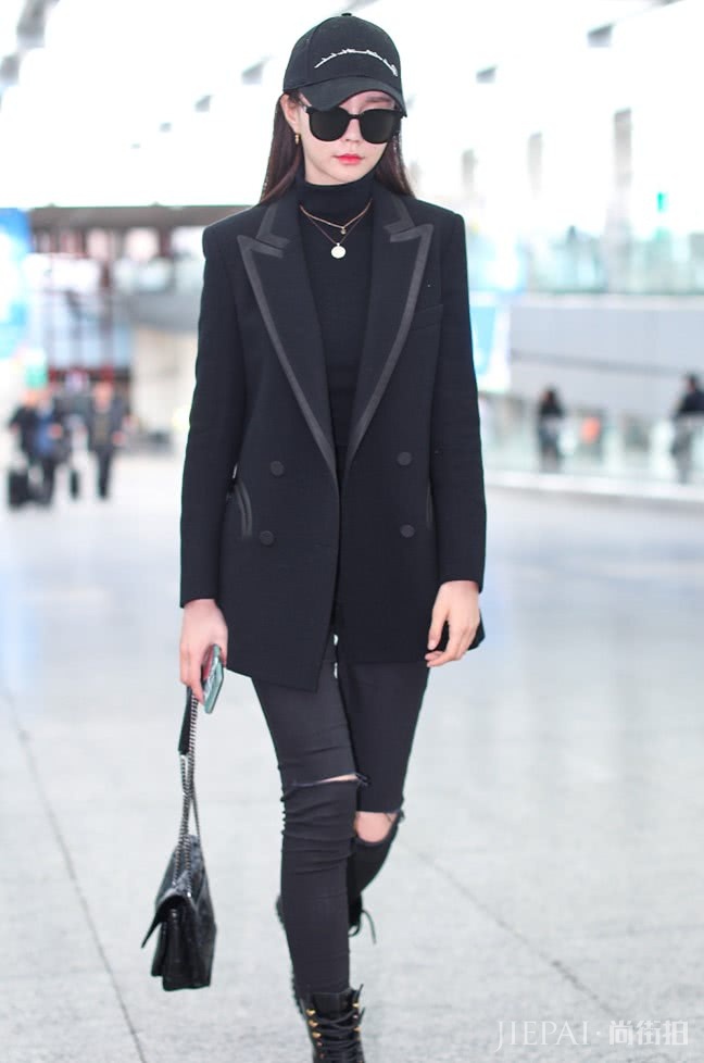 沈梦辰美得不可方物,赤裸裸的撒狗粮!