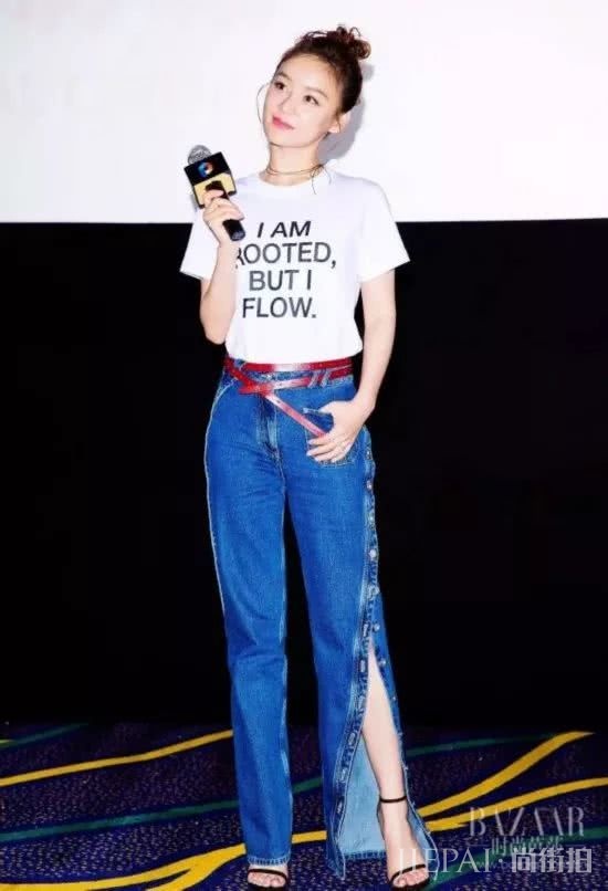 阔腿裤对不住,春天我更爱这条开衩裤