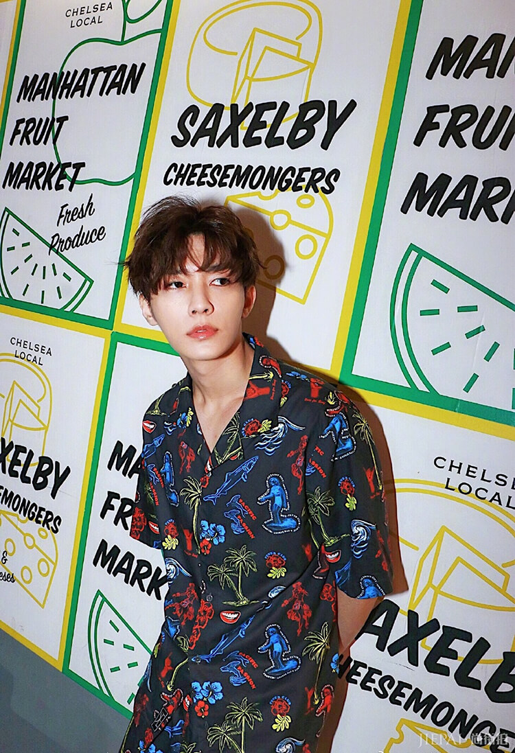 炎亚纶的2019街拍写真！