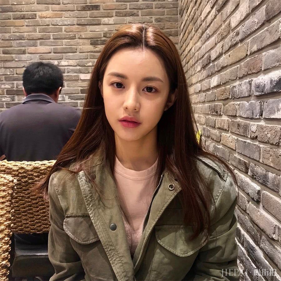 韩国最新“整容模板”?容貌不输全智贤,她的脸居然是自己设计的