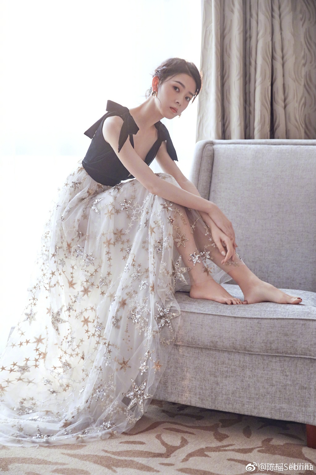 陈瑶长得超漂亮,衣服搭配品味越来越好了