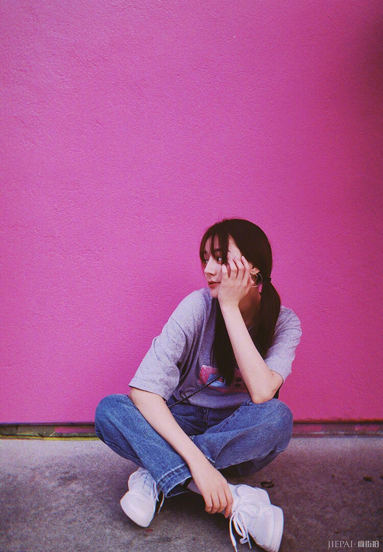 少女迪上线，请少女风的你查收！