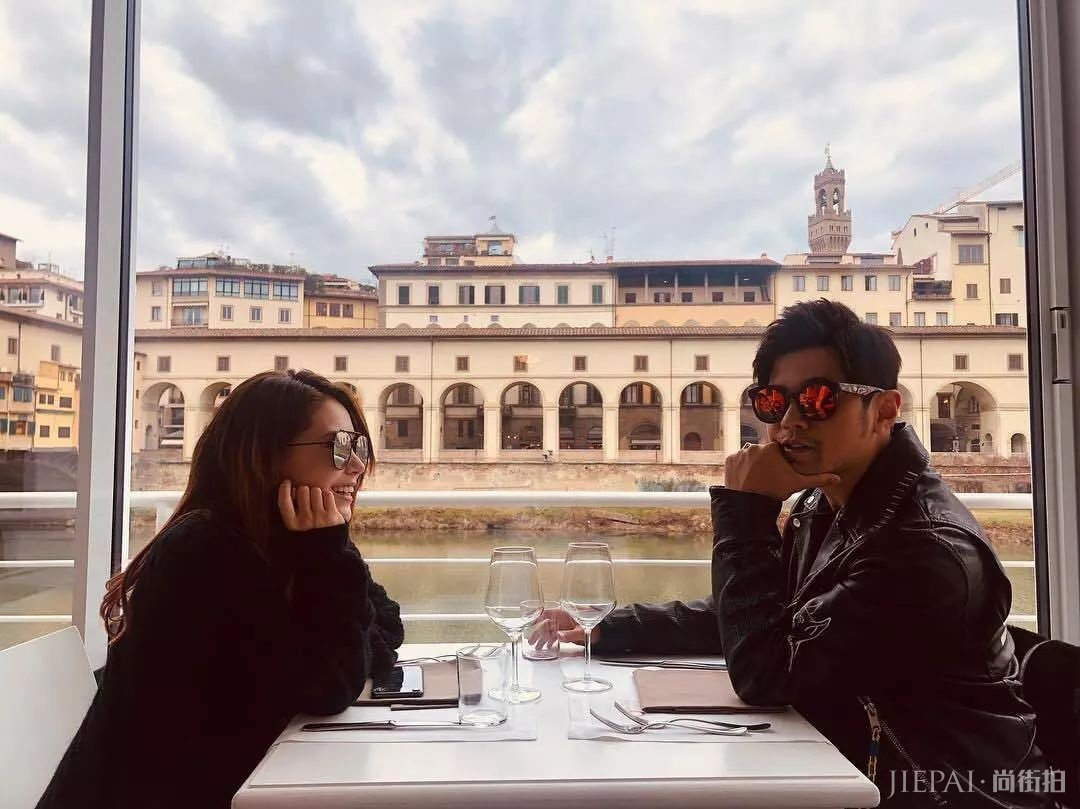 天王嫂“狗粮”补给你!错过情人节也无妨