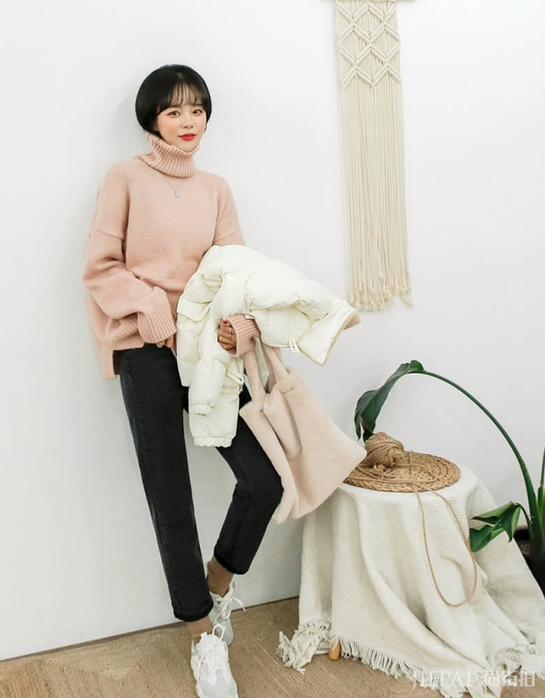 春季毛衣当外套穿,一样可以很时尚