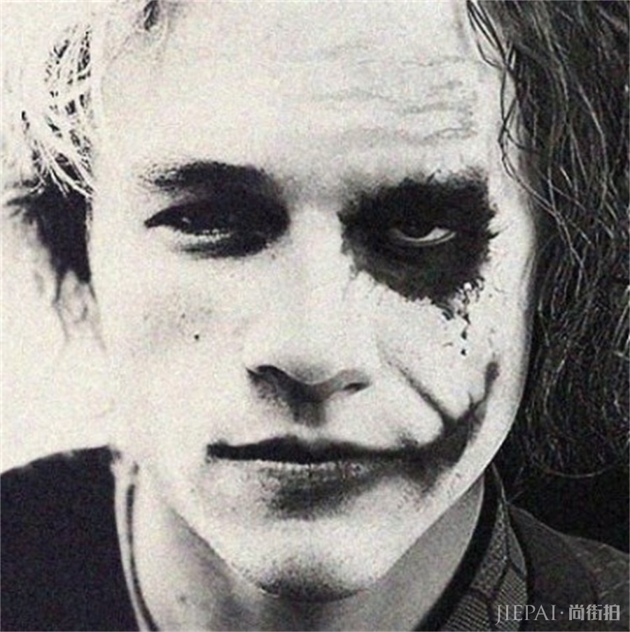 她曾是第一超模,前途大好时却选择了隐退