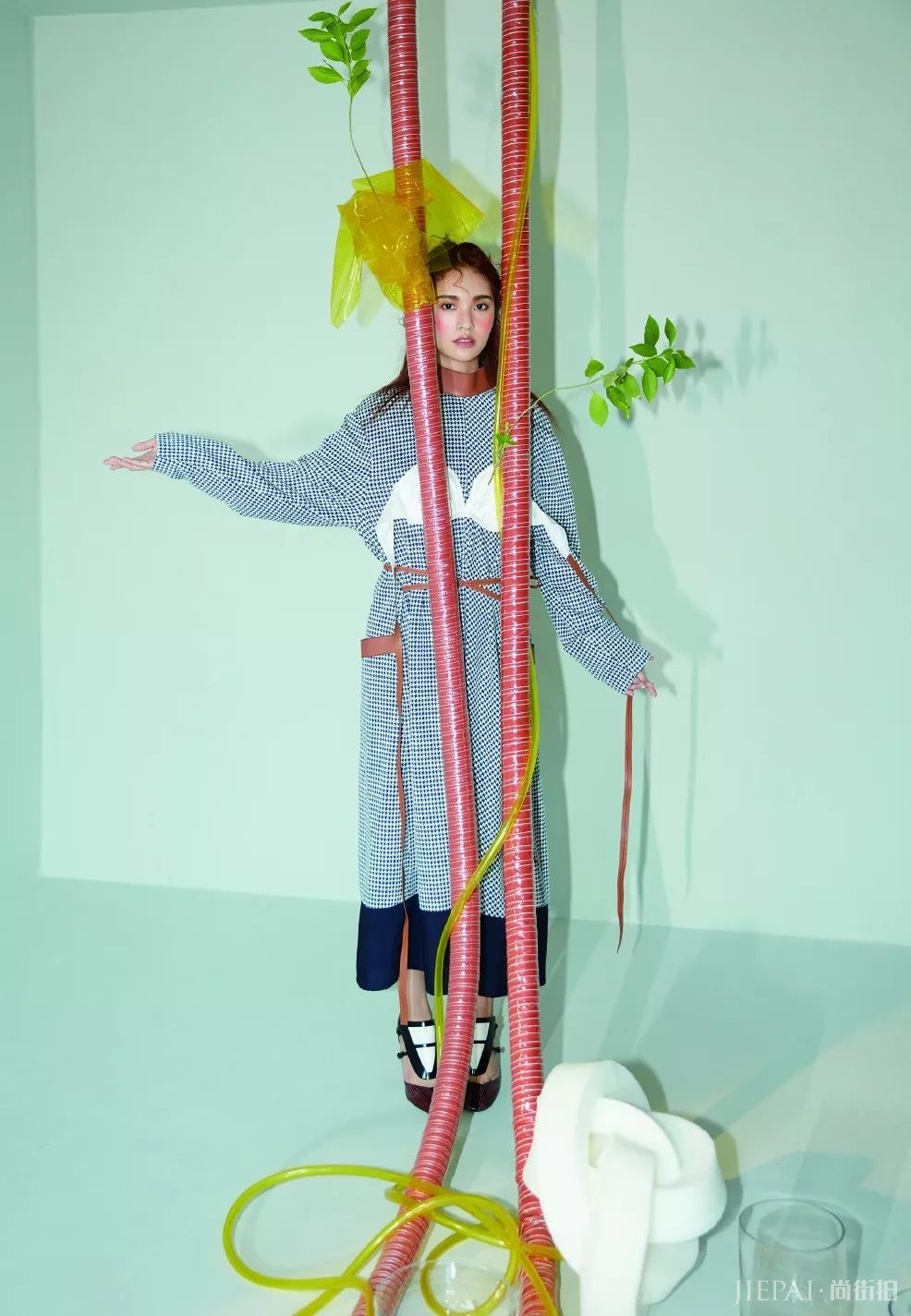 杨丞琳私服竟是一本“少女感”穿搭教科书