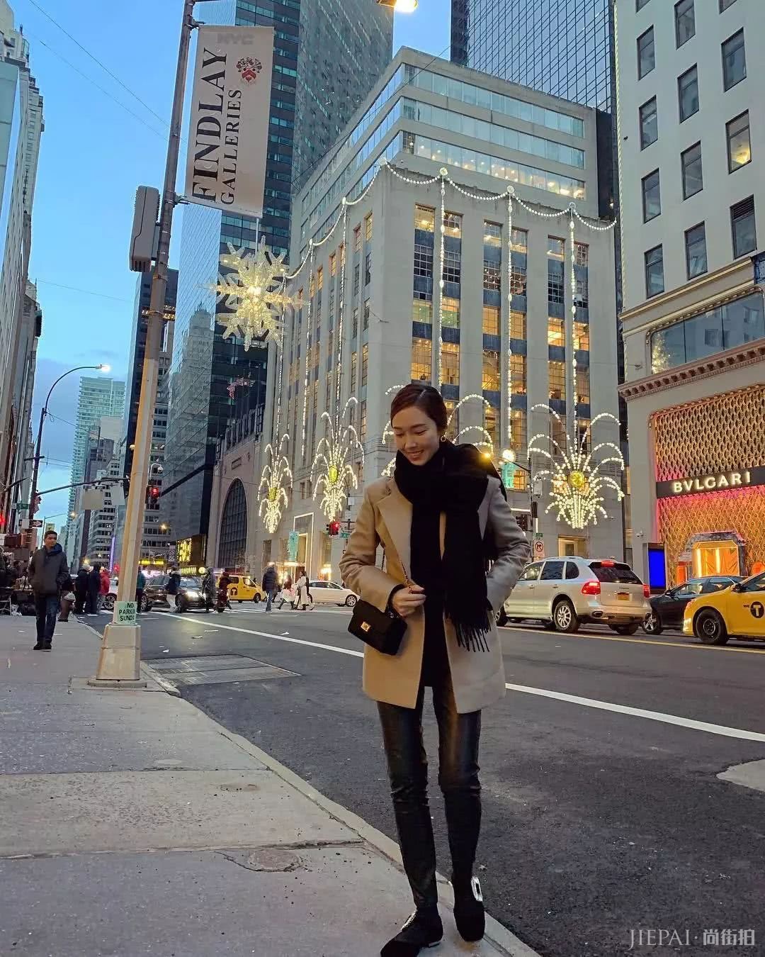 百变女王西卡惊艳时装周 原来日常造型更值得参考