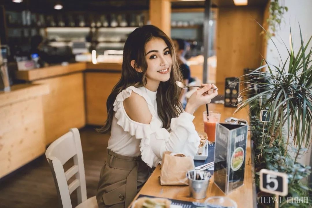 天王嫂“狗粮”补给你!错过情人节也无妨