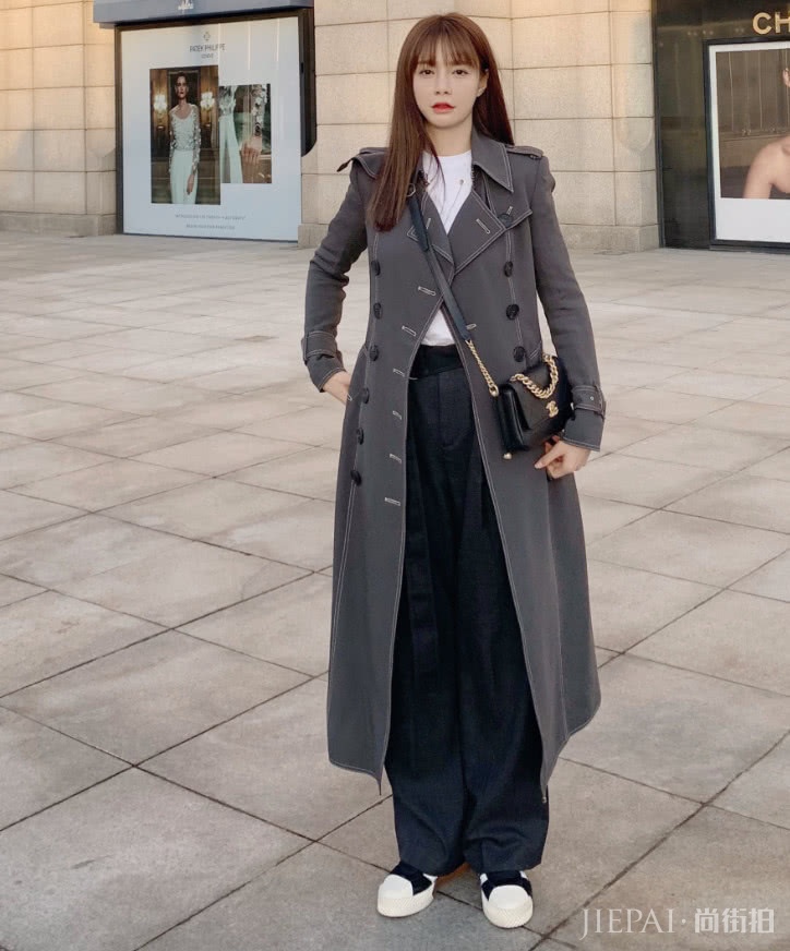 沈梦辰穿了一双“饭团鞋”,还是海苔味的?