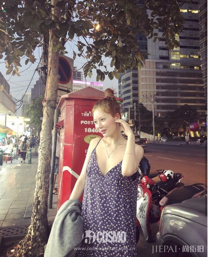 钟楚曦泫雅靠什么撩到了小两岁的男友