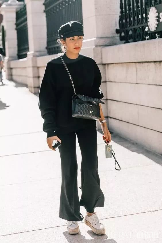 卫衣＋阔腿裤＝舒适又时髦！