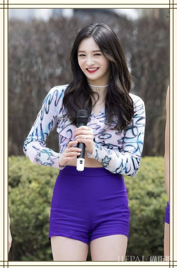 周洁琼换新发型，3万多块的名牌衣都白瞎了！