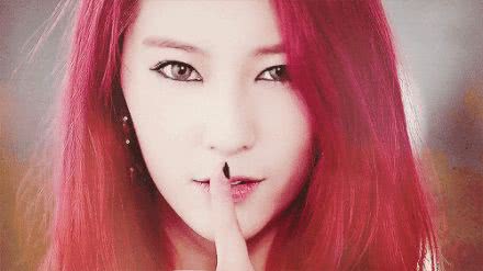 蔡徐坤的银色、范丞丞的红色…2019流行发色你适合哪种?