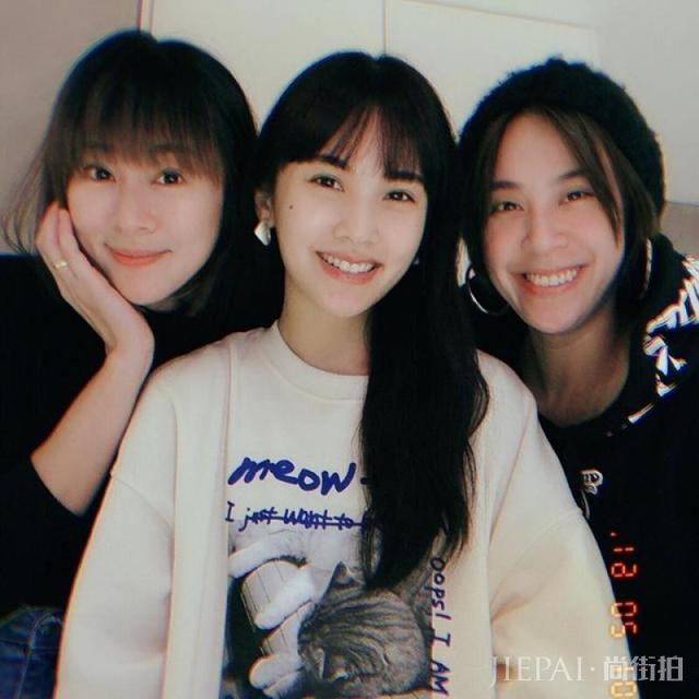 杨丞琳美照连发撒福利,嘴巴有够性感,国际范!