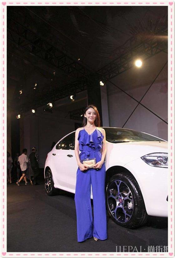 袁姗姗整理家务不行,可其实她在穿搭上还是非常有水平的