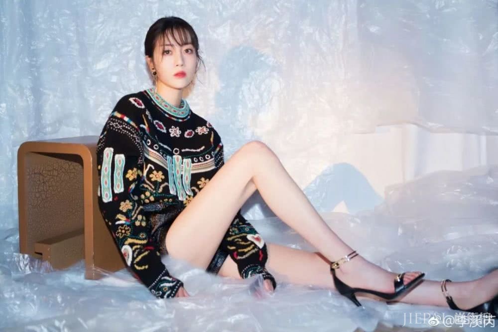 李溪芮钟楚曦被称“腿精”!论“腿精”的修炼养成手册