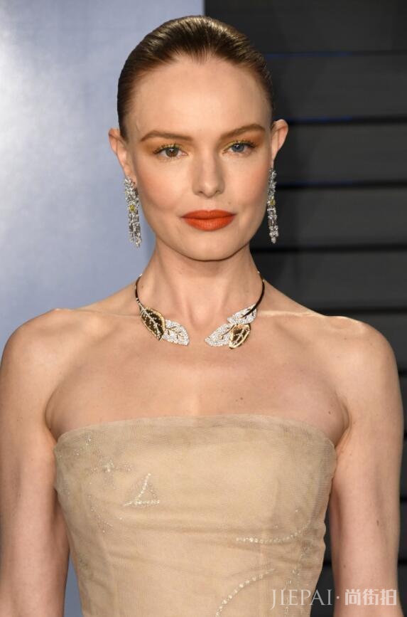 凯特·波茨沃斯,一双异色瞳宛如“猫眼”般迷人!