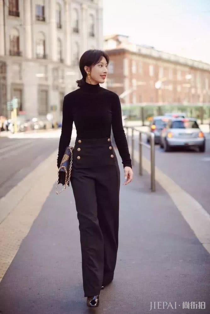 好看到犯规,开春穿大毛衣+阔腿裤