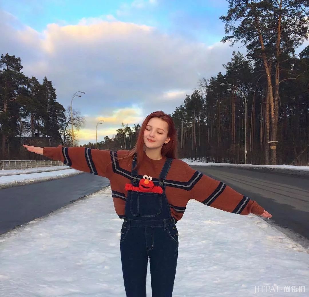 你这辈子不敢染的发色，她全都帮你试了一遍！