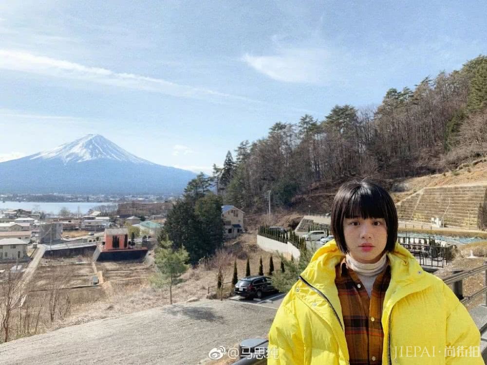 马思纯变身樱桃小丸子 这么可爱的发型请给我来一打