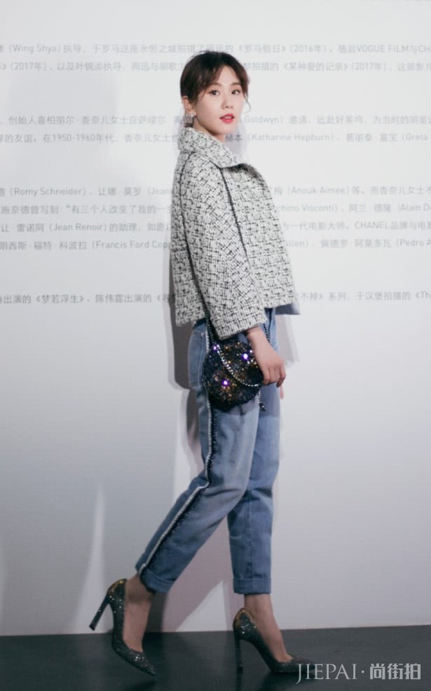 刘诗诗“男士鞋”都穿得那么好看,太服气!