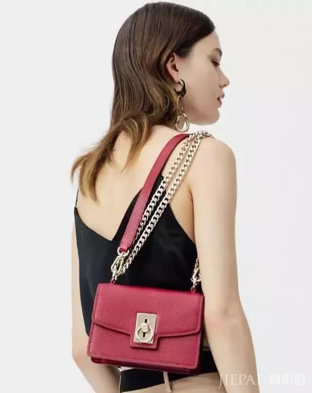 春季最实用包包搭配,2019这3款包袋会火
