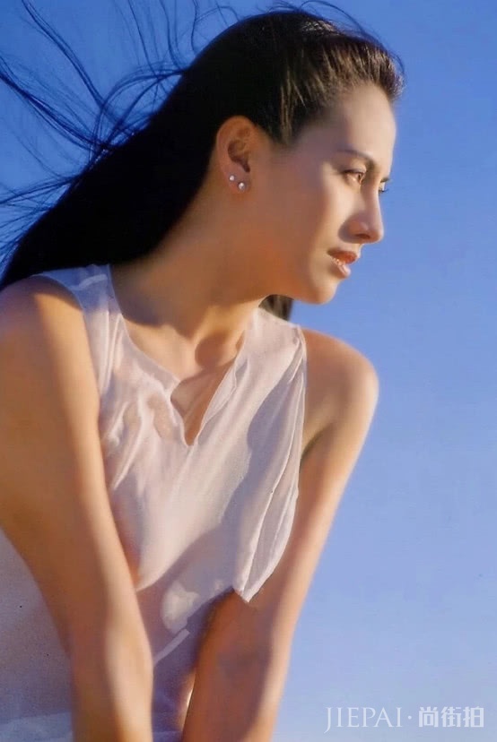 她是圈内女王代表,连姚晨都不敢招惹,《都挺好》意外收获