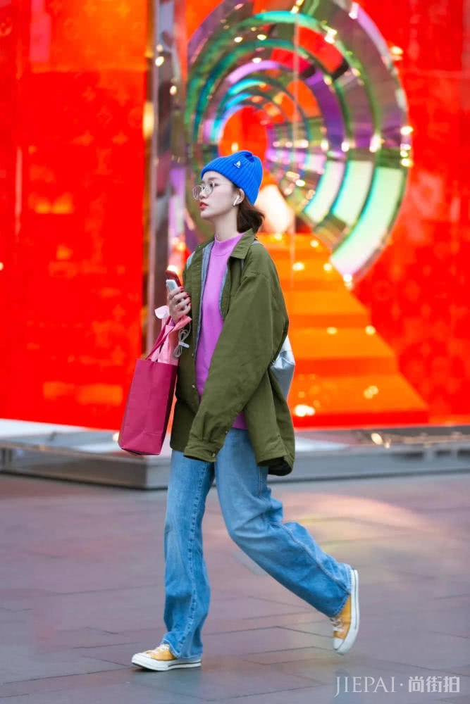 国内时尚街拍 这14套春季搭配最好看