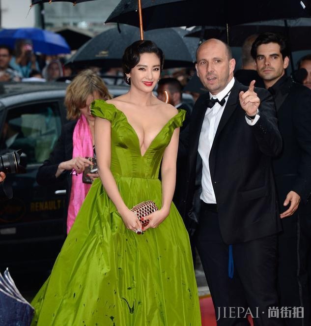 倪妮江疏影王鸥谁更适合大浓妆?