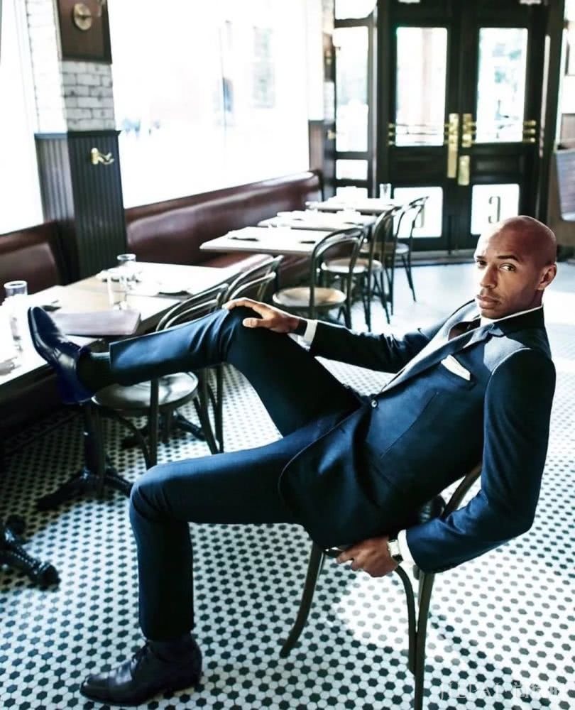 这才是华尔街金融男的高级穿搭方式