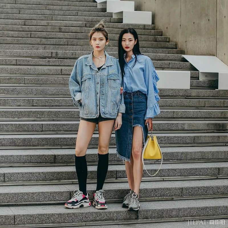 这双鞋子居然比小白鞋还要火，穿上它显瘦显高还能百搭！