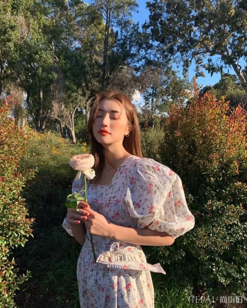 郑秀妍、Mia:踏青时的小心机,总是在你的耳边出现